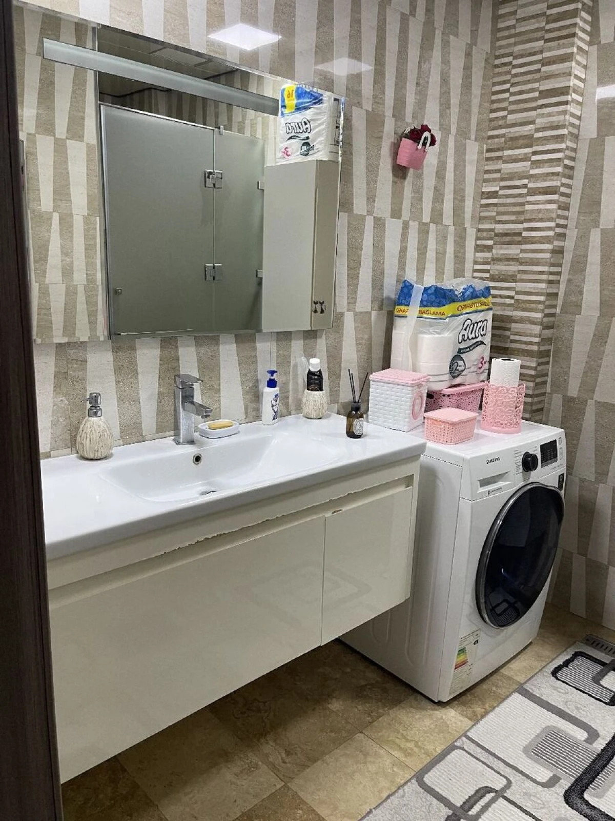 Satılır 3 otaqlı mənzil 100 m²