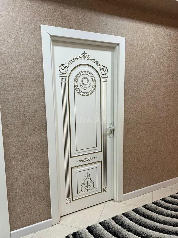 Satılır 3 otaqlı mənzil 121 m²