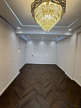 Satılır 3 otaqlı mənzil 140 m²