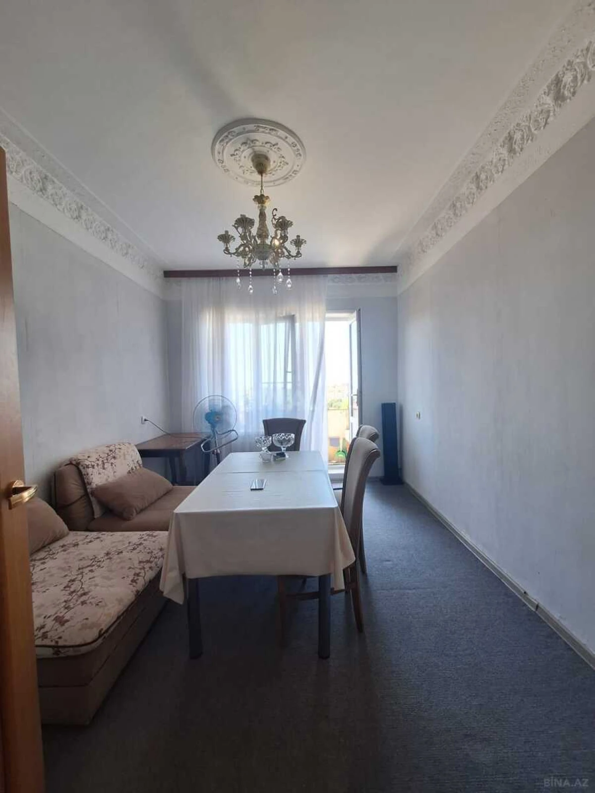 Satılır 5 otaqlı mənzil 120 m²
