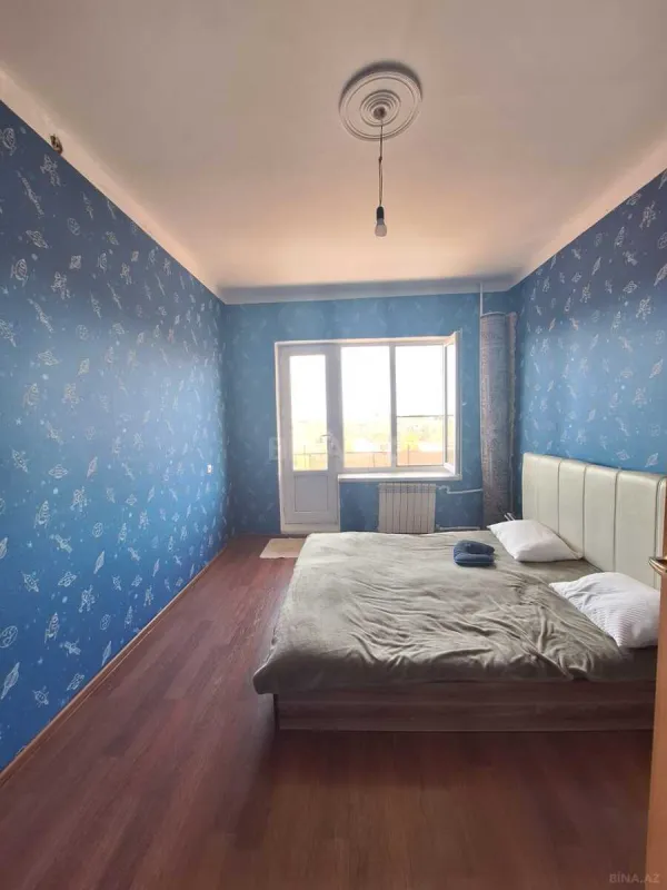Satılır 5 otaqlı mənzil 120 m²