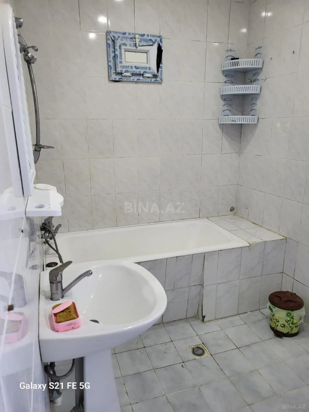 Kirayə verilir 5 otaqlı həyət evi 220 m²