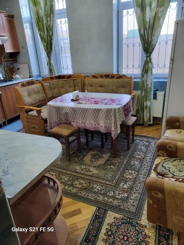 Kirayə verilir 5 otaqlı həyət evi 220 m²