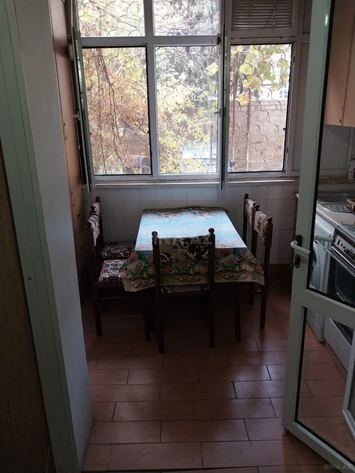 Kirayə verilir 3 otaqlı ofis 70 m²