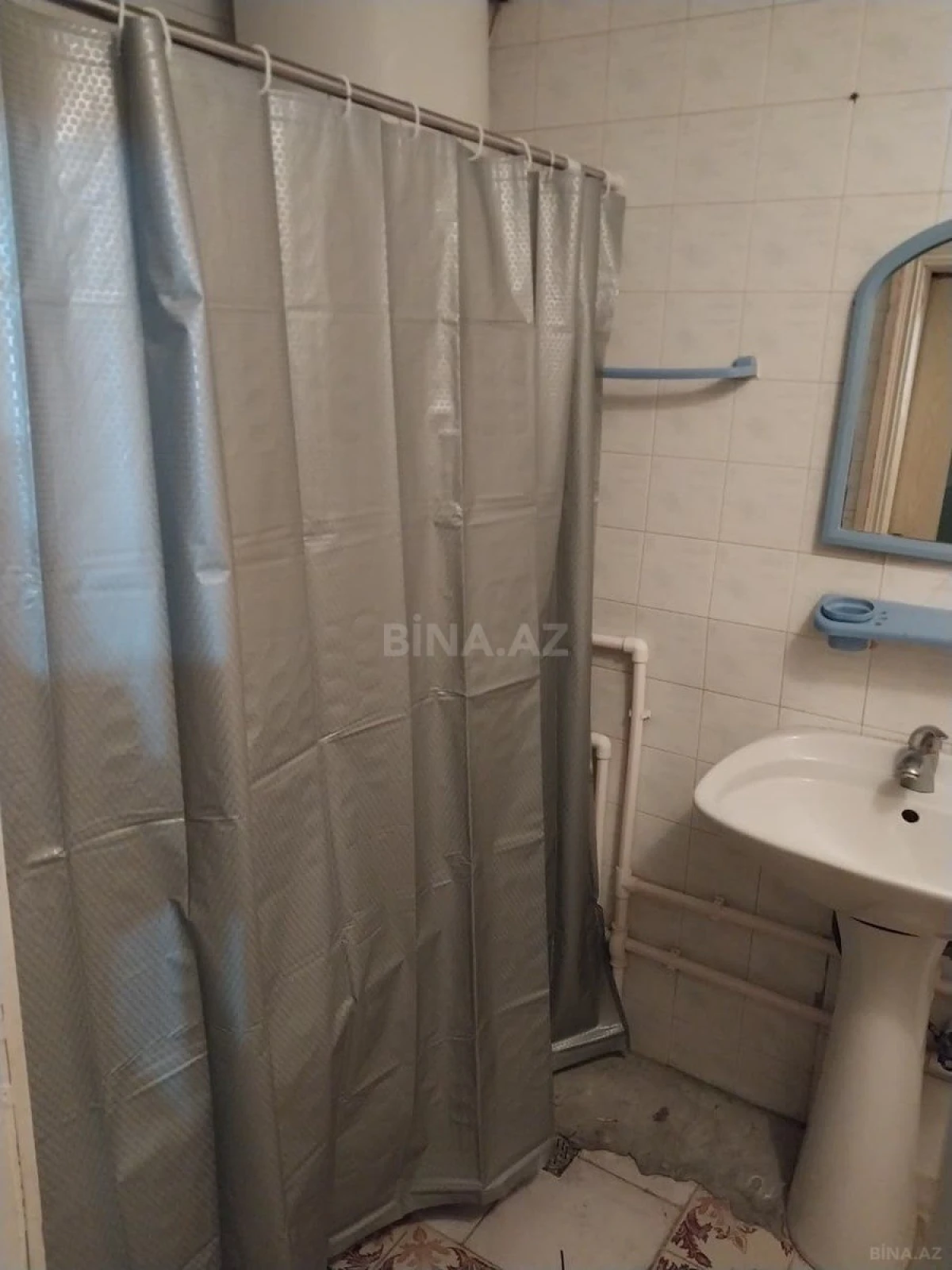 Kirayə verilir 3 otaqlı ofis 70 m²