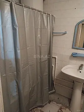 Kirayə verilir 3 otaqlı ofis 70 m²