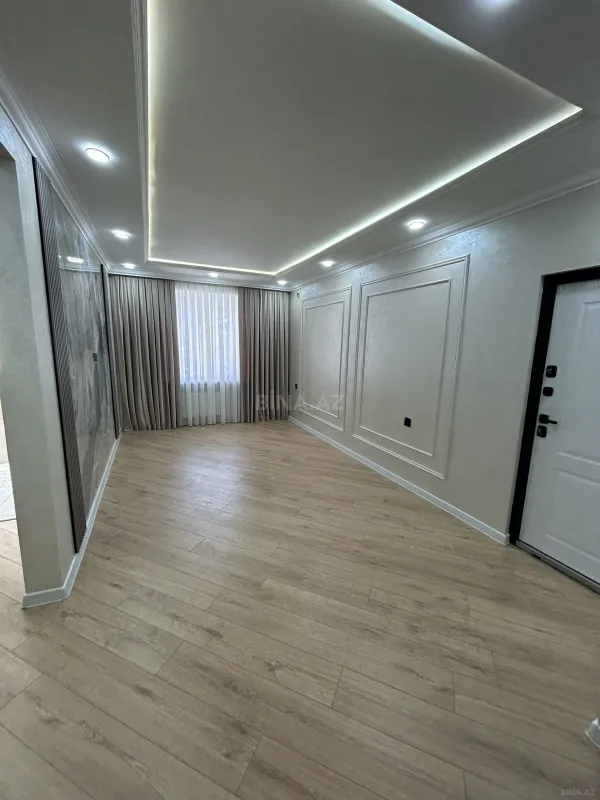 Satılır 3 otaqlı mənzil 82 m²