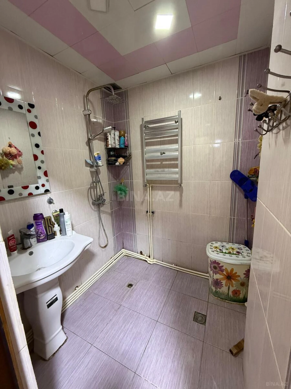 Satılır 5 otaqlı mənzil 120 m²