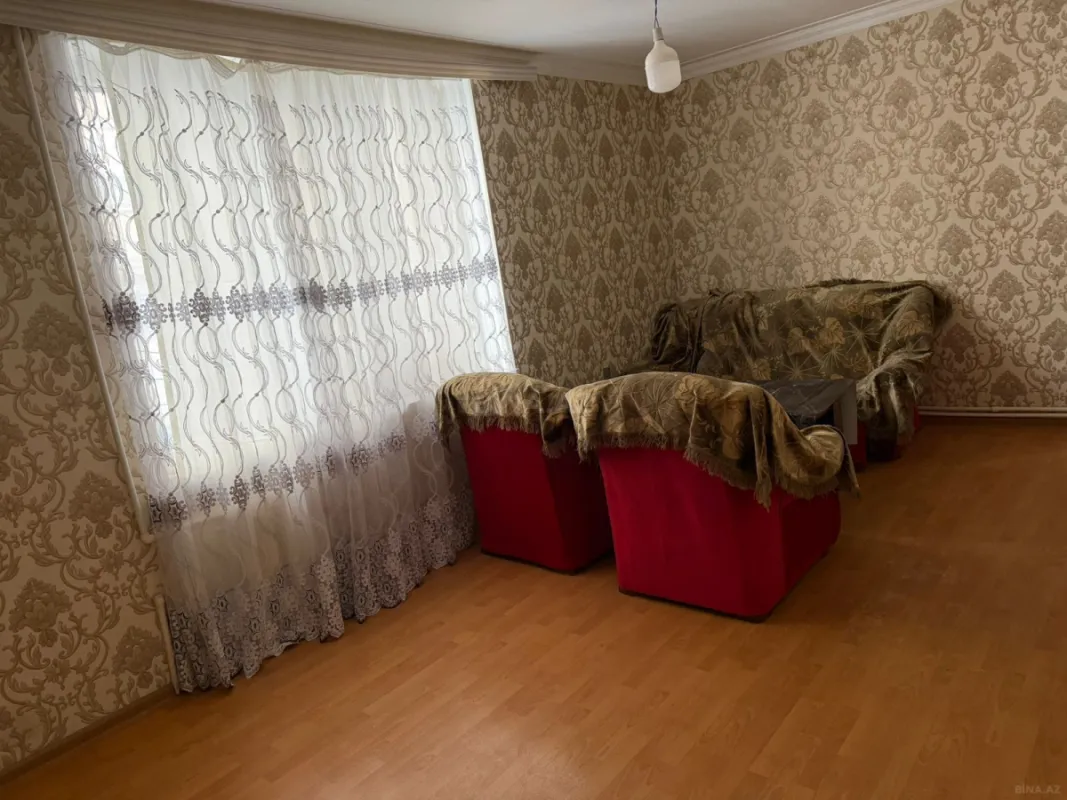 Kirayə verilir 2 otaqlı mənzil 79 m²
