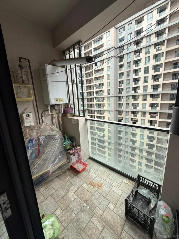 Satılır 2 otaqlı mənzil 82 m²