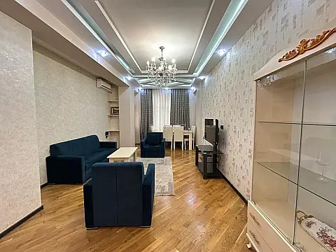 Satılır 3 otaqlı mənzil 95 m²