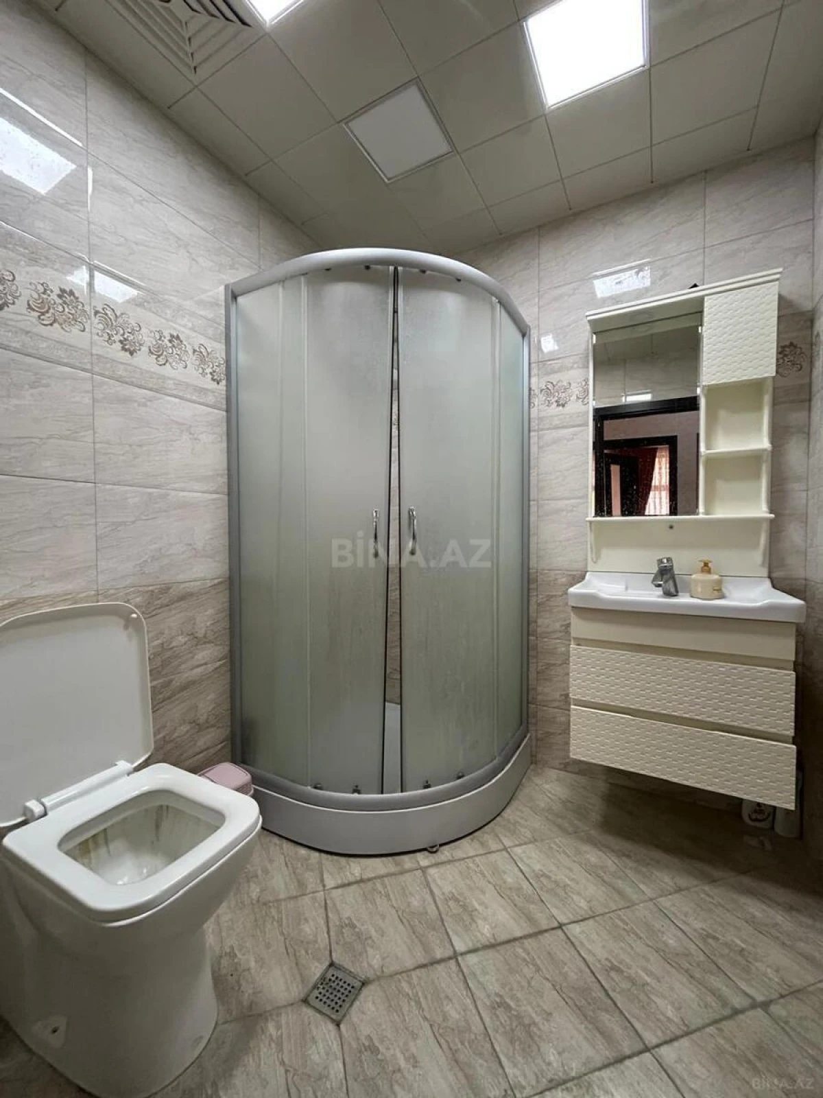 Satılır 3 otaqlı mənzil 95 m²