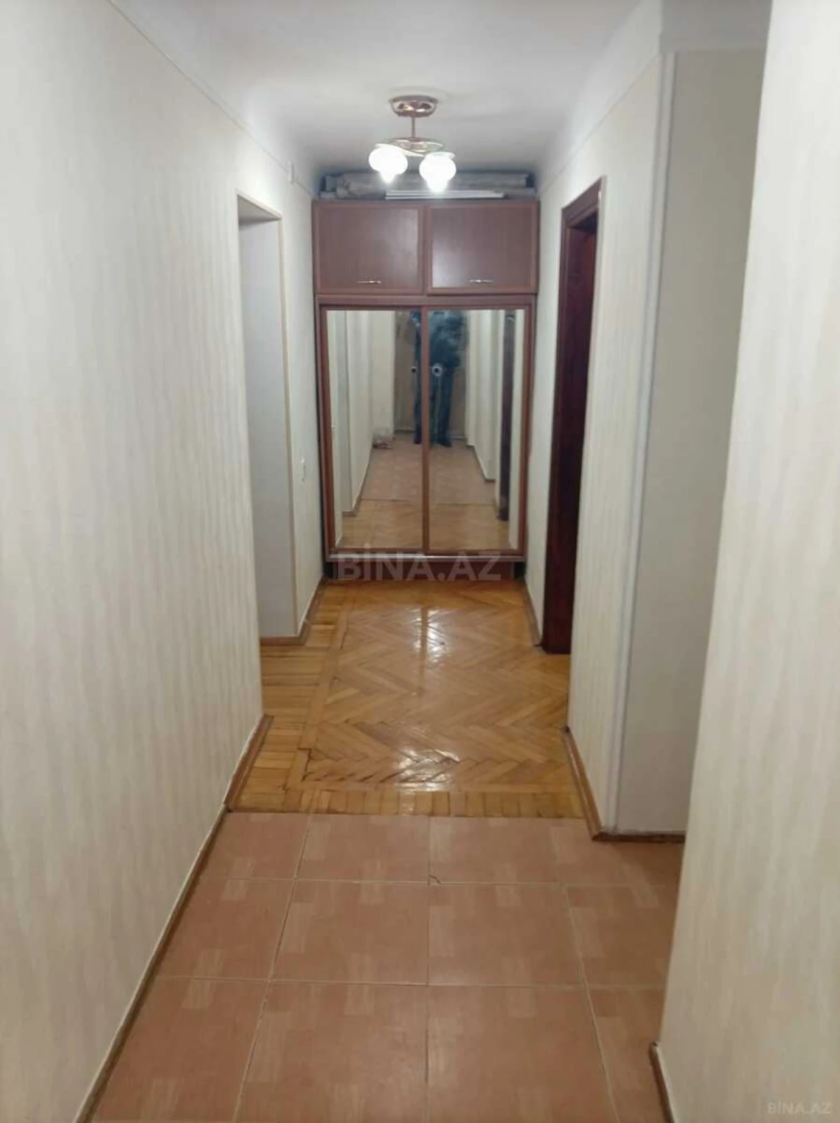 Kirayə verilir 2 otaqlı mənzil 60 m²