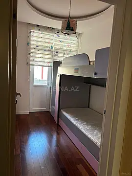 Kirayə verilir 3 otaqlı mənzil 80 m²