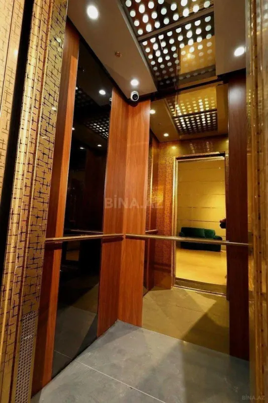 Satılır 3 otaqlı mənzil 118 m²