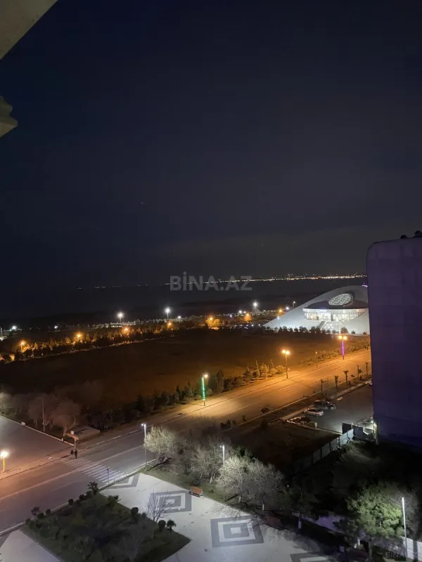 Kirayə verilir 2 otaqlı mənzil 75 m²