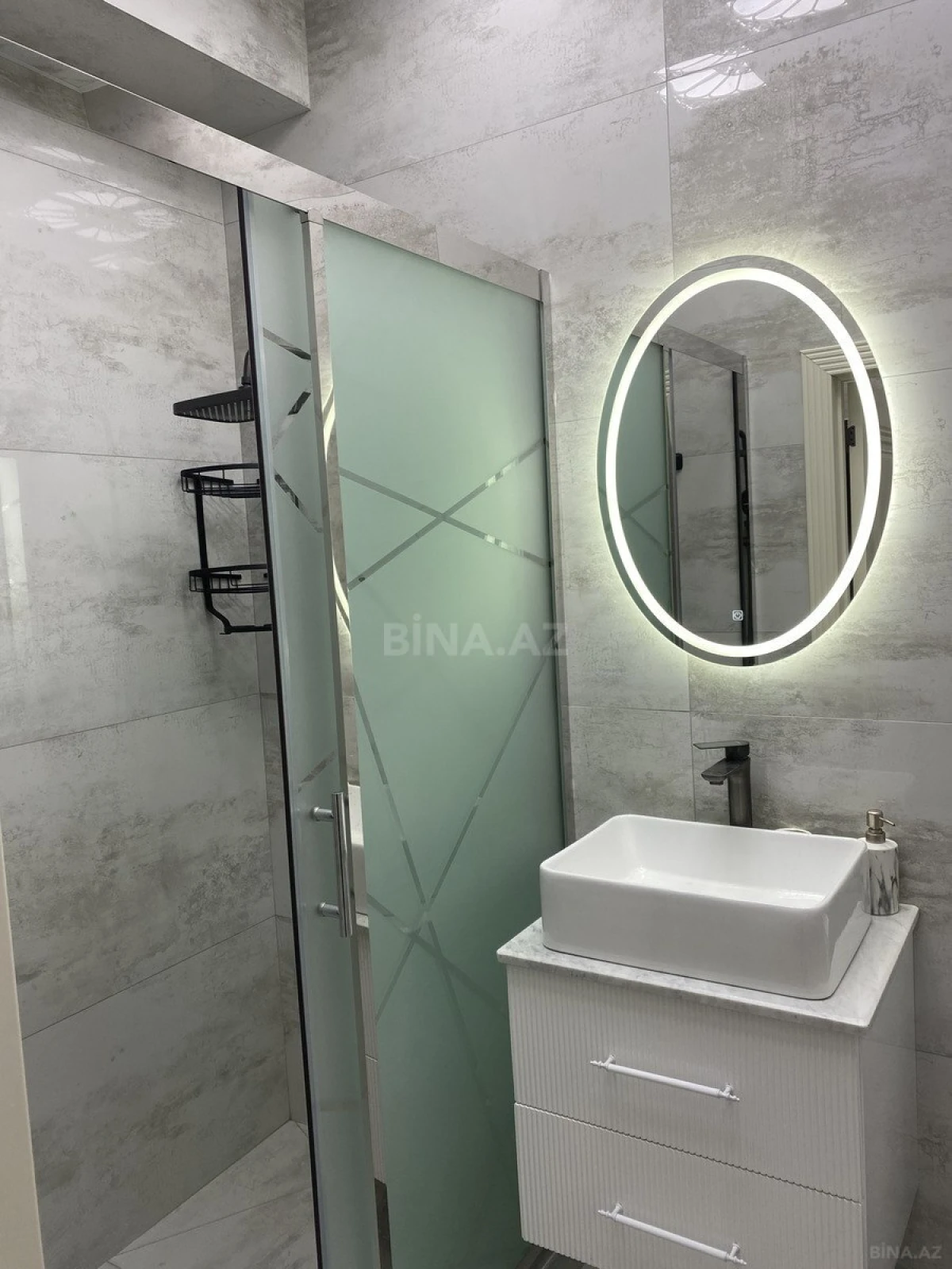 Kirayə verilir 2 otaqlı mənzil 75 m²