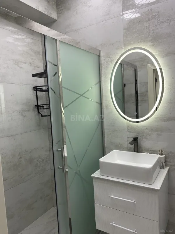 Kirayə verilir 2 otaqlı mənzil 75 m²