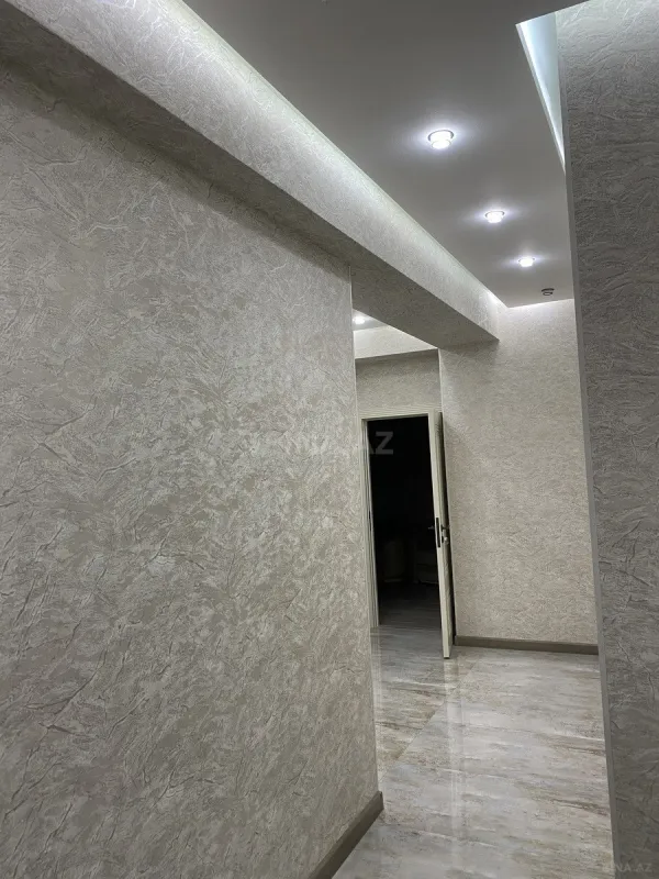 Kirayə verilir 2 otaqlı mənzil 75 m²