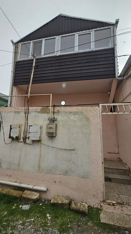 Satılır 2 otaqlı həyət evi 55 m²