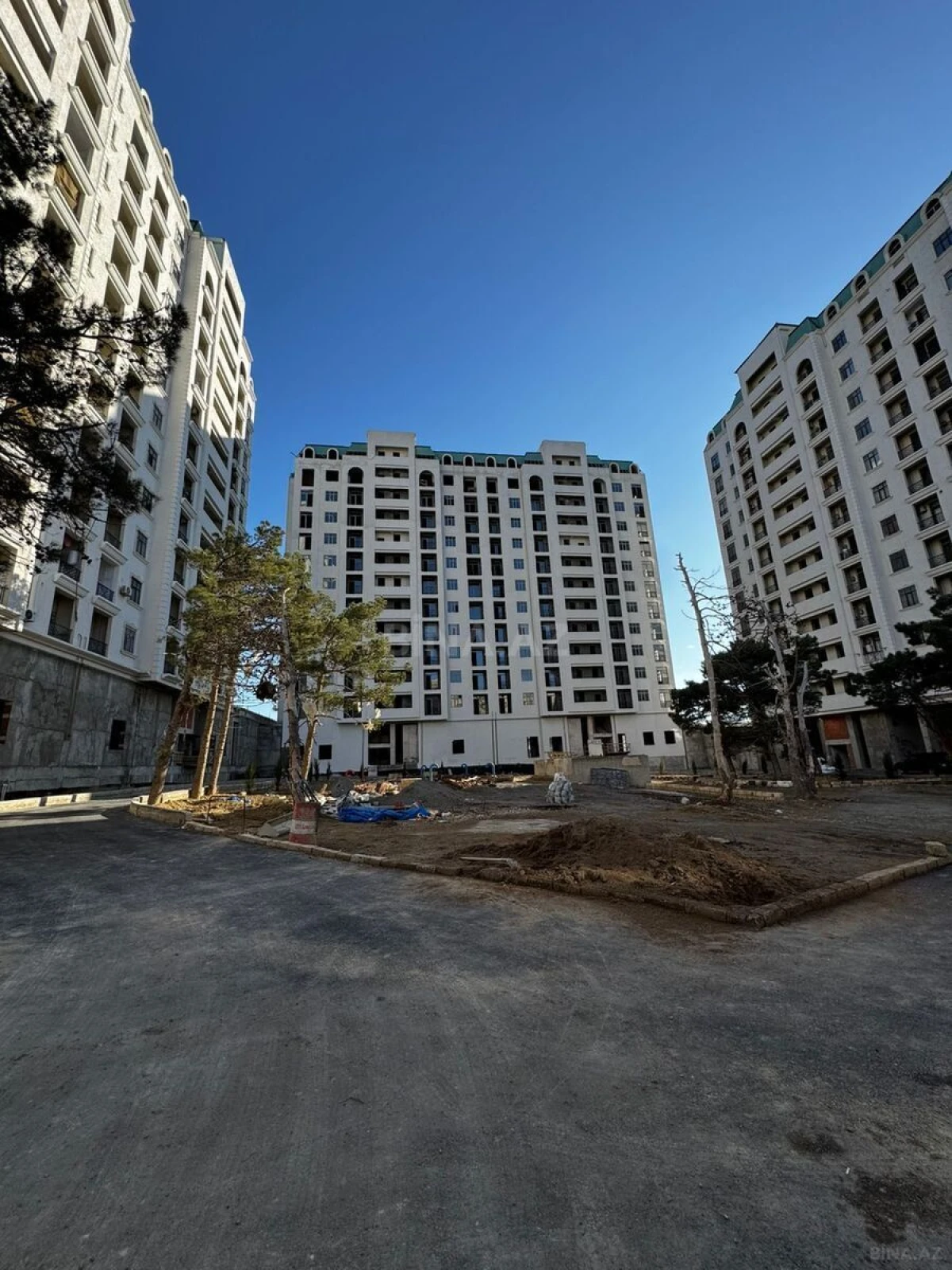 Satılır 1 otaqlı mənzil 45 m²