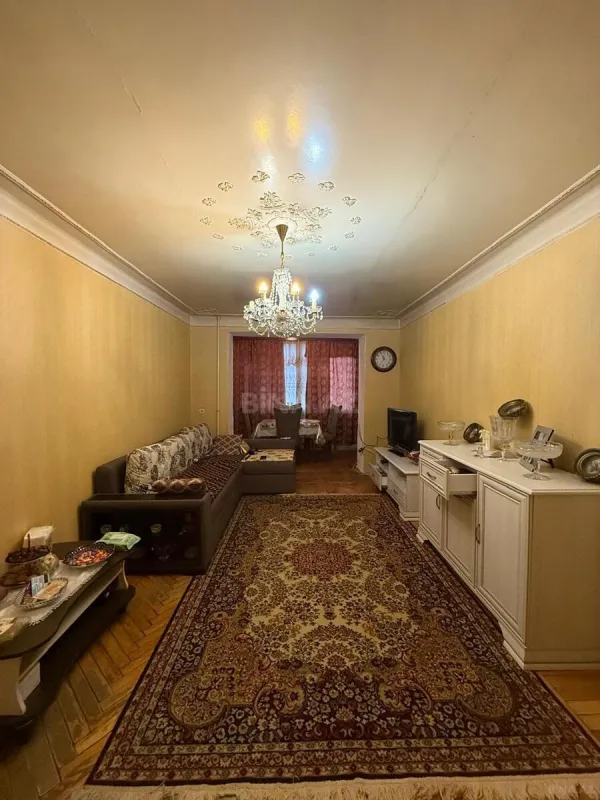 Satılır 3 otaqlı mənzil 80 m²