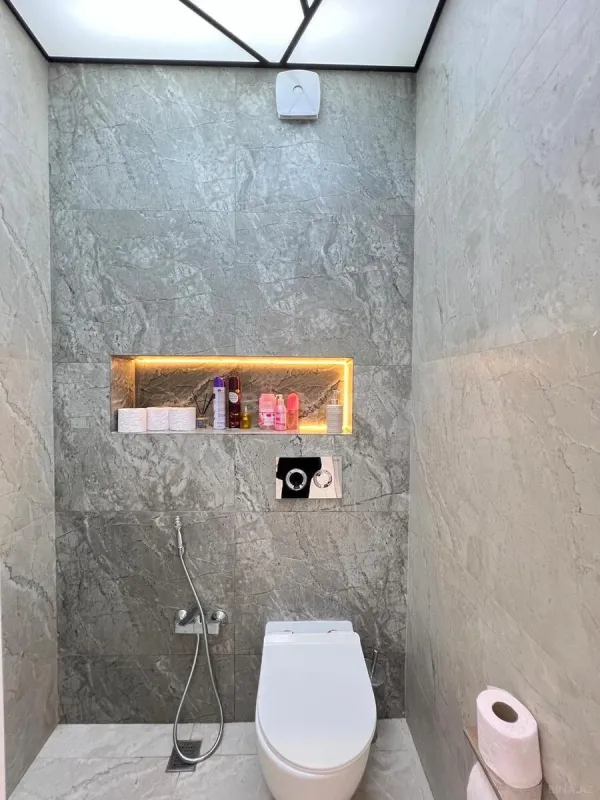 Satılır 3 otaqlı mənzil 98 m²