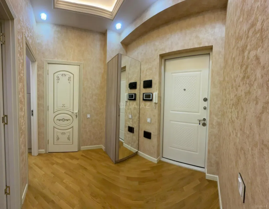 Kirayə verilir 2 otaqlı mənzil 55 m²