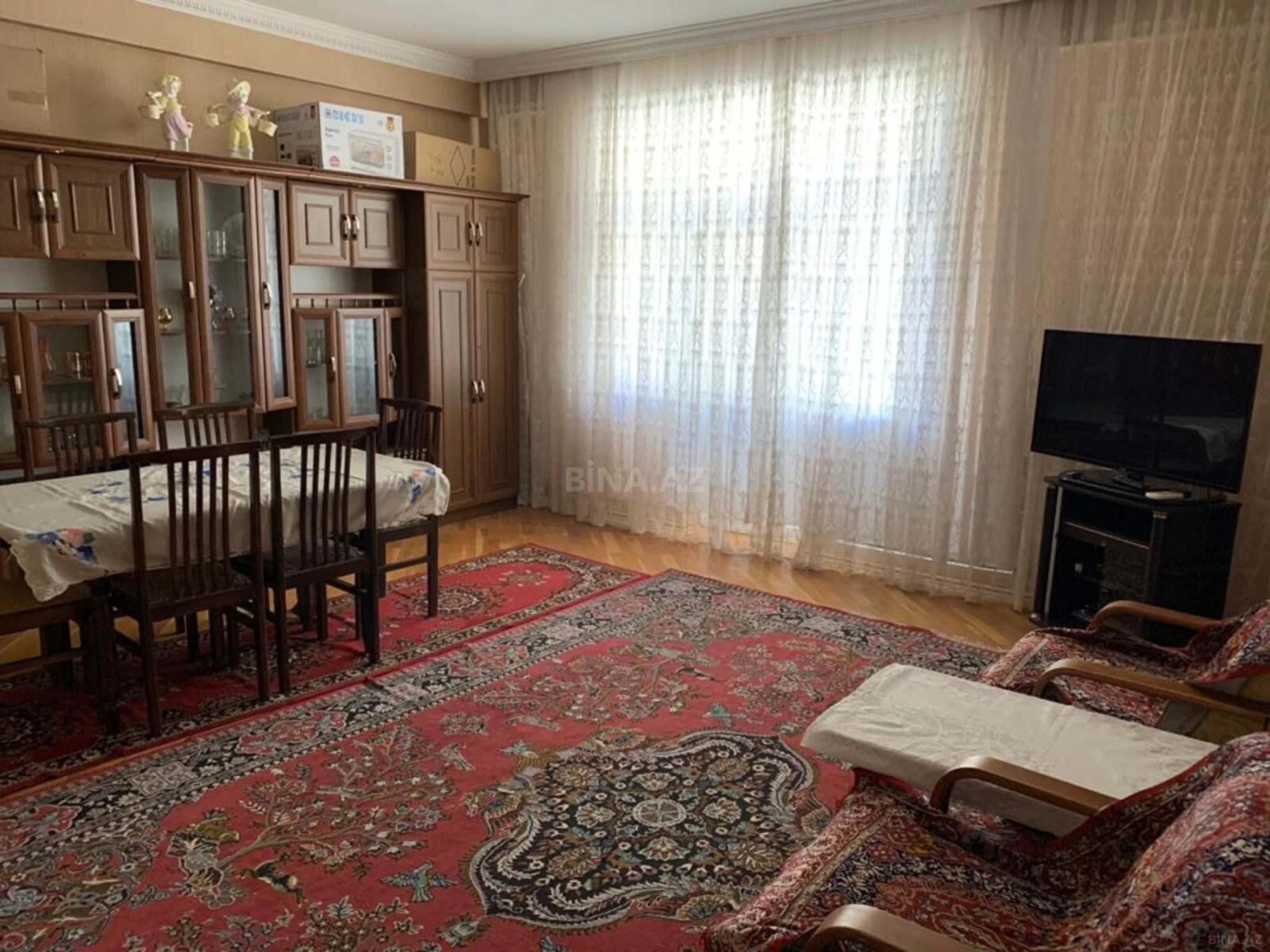 Kirayə verilir 2 otaqlı mənzil 65 m²