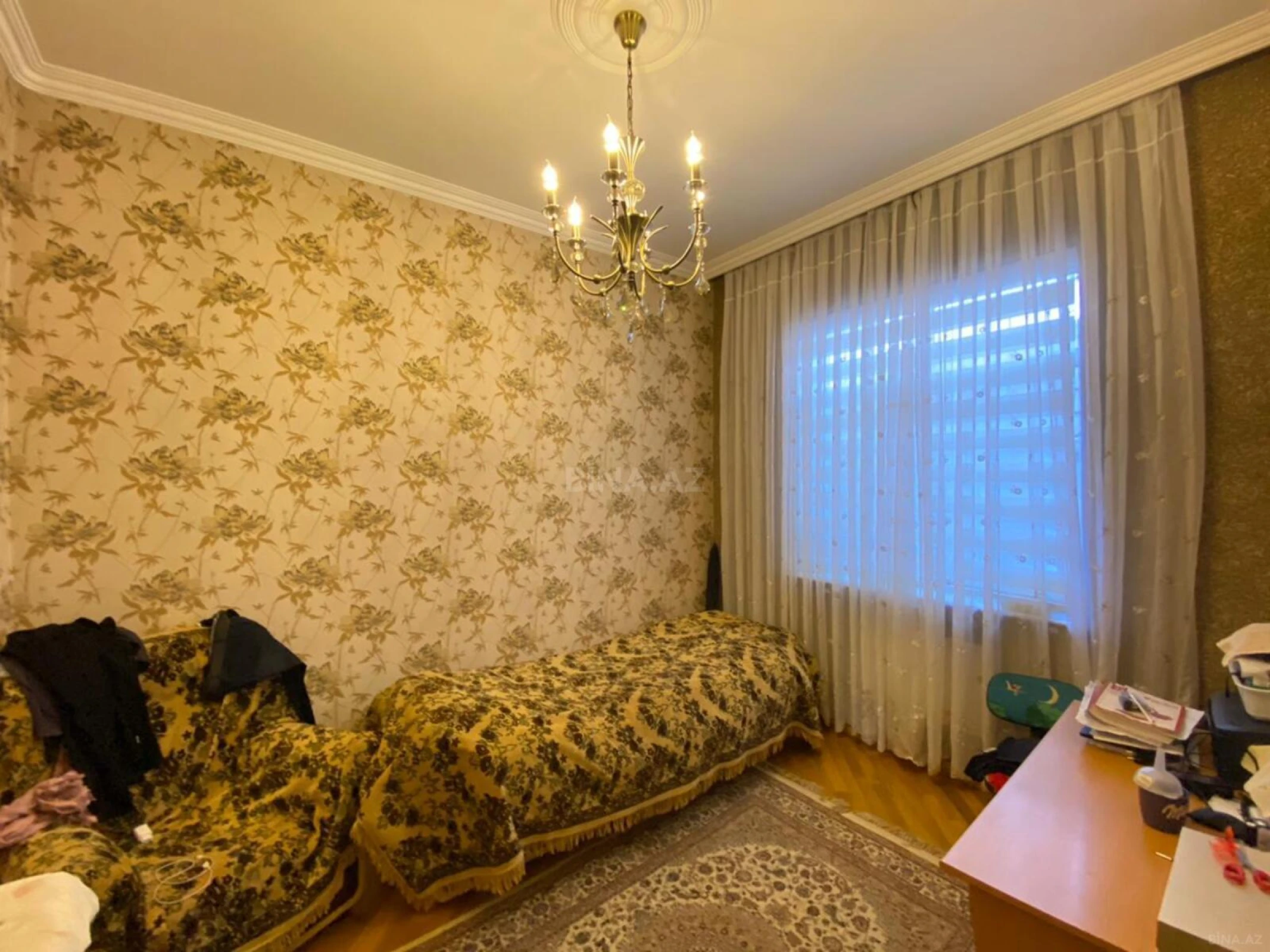 Satılır 7 otaqlı həyət evi 400 m²