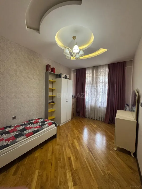 Kirayə verilir 3 otaqlı mənzil 100 m²