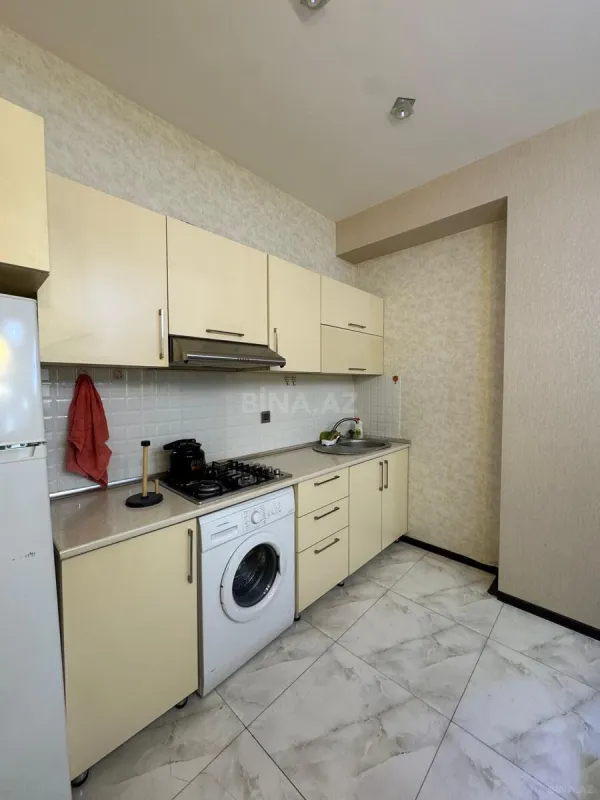 Kirayə verilir 3 otaqlı mənzil 100 m²