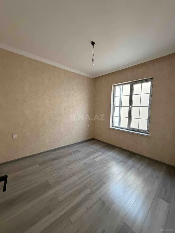 Satılır 4 otaqlı həyət evi 135 m²