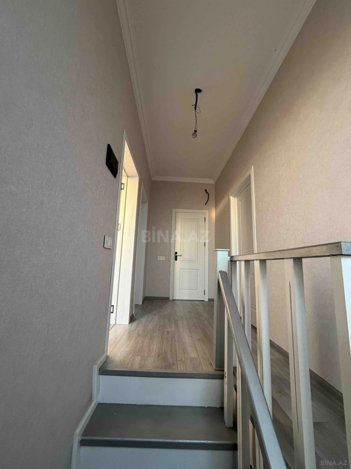 Satılır 4 otaqlı həyət evi 135 m²