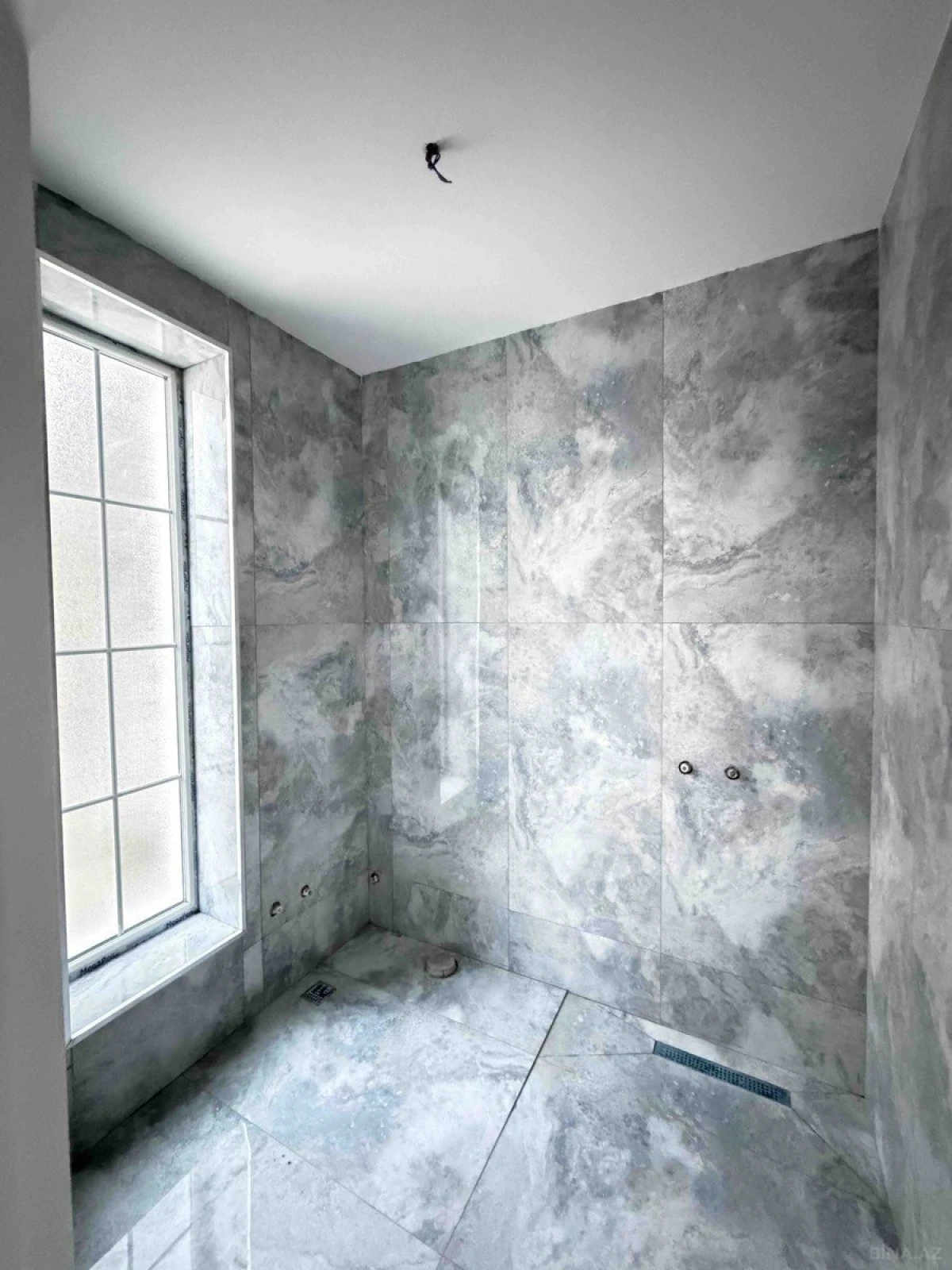 Satılır 4 otaqlı həyət evi 135 m²