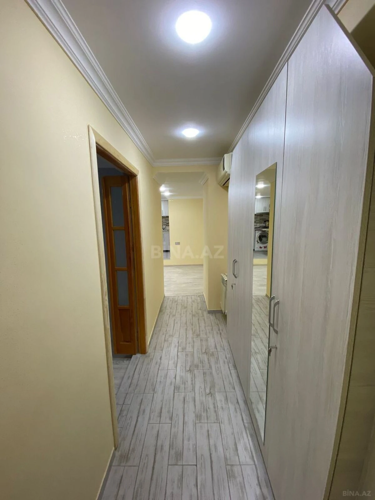 Satılır 2 otaqlı mənzil 55 m²