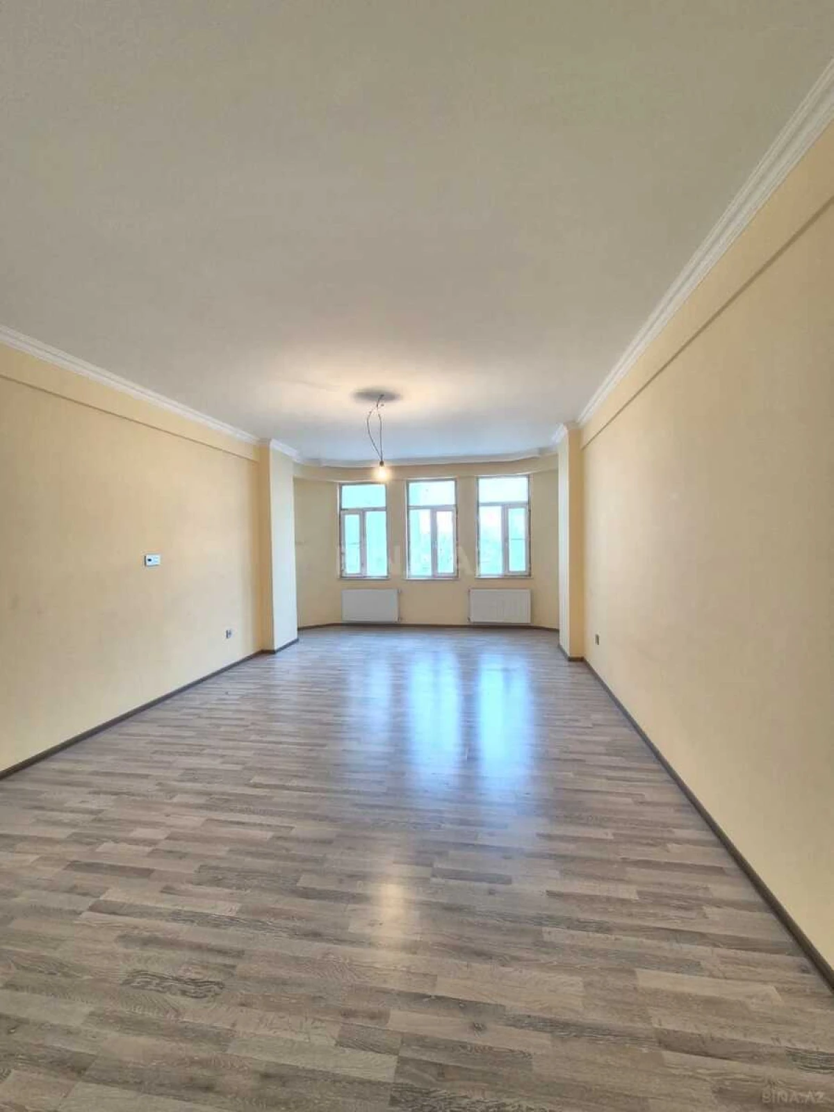 Kirayə verilir 3 otaqlı ofis 160 m²