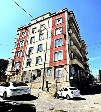 Satılır 3 otaqlı mənzil 100 m² — Bakı, İnşaatçılar 3 otaq 100.00 m²