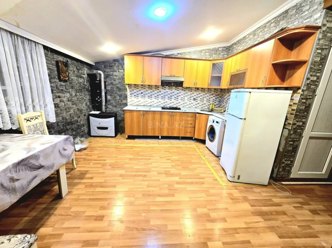 Satılır 3 otaqlı mənzil 100 m²