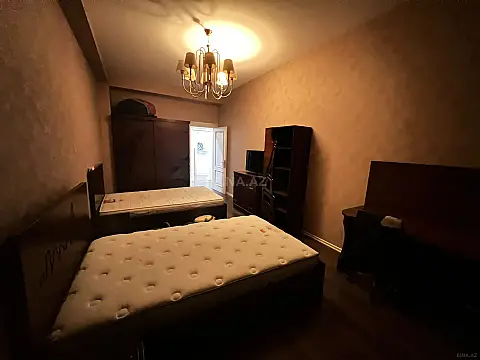 Kirayə verilir 3 otaqlı mənzil 140 m²