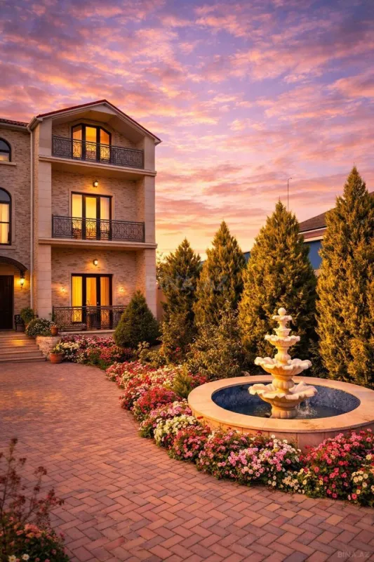 Satılır 8 otaqlı həyət evi 1500 m²