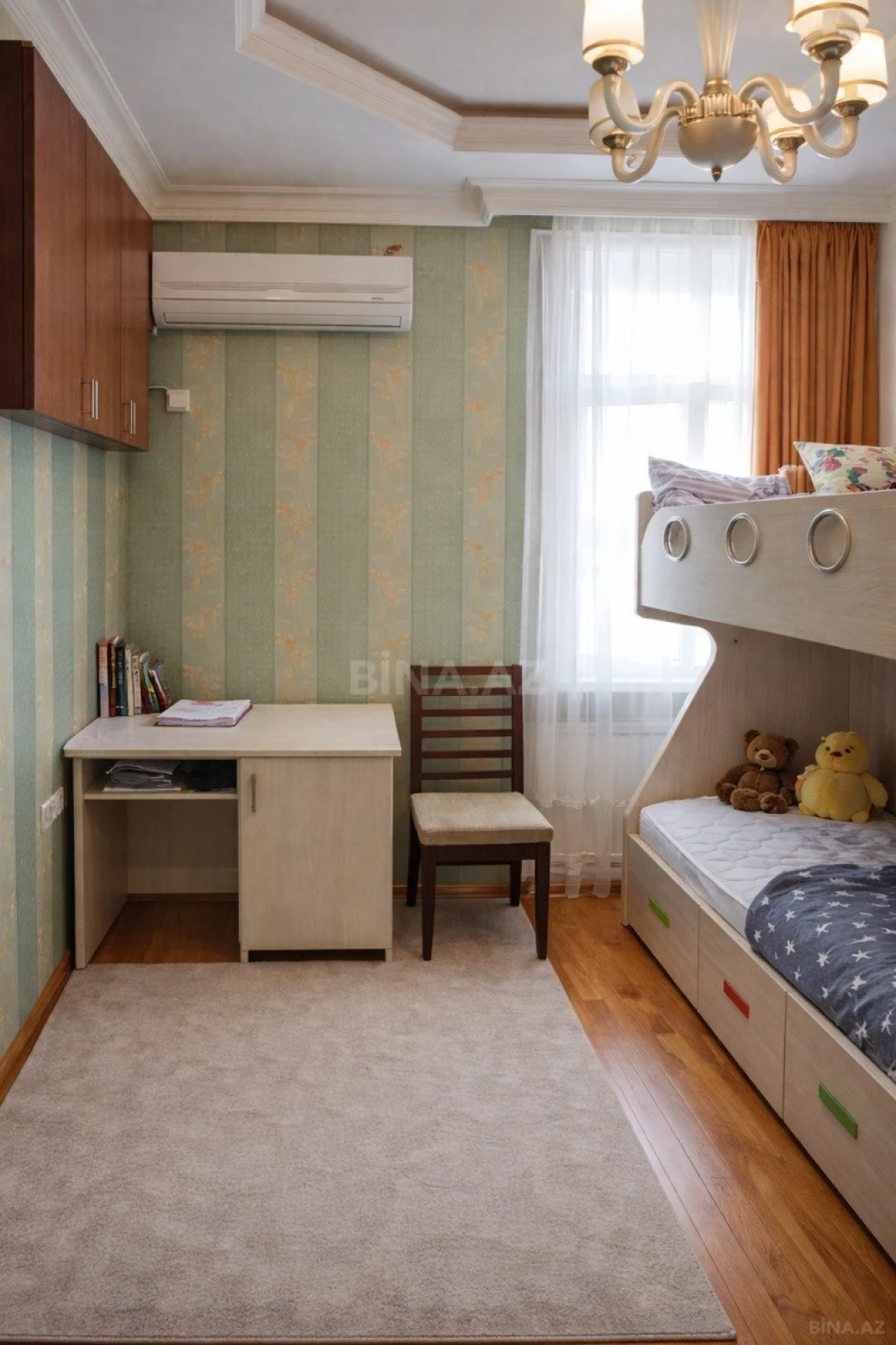 Satılır 3 otaqlı mənzil 90 m²