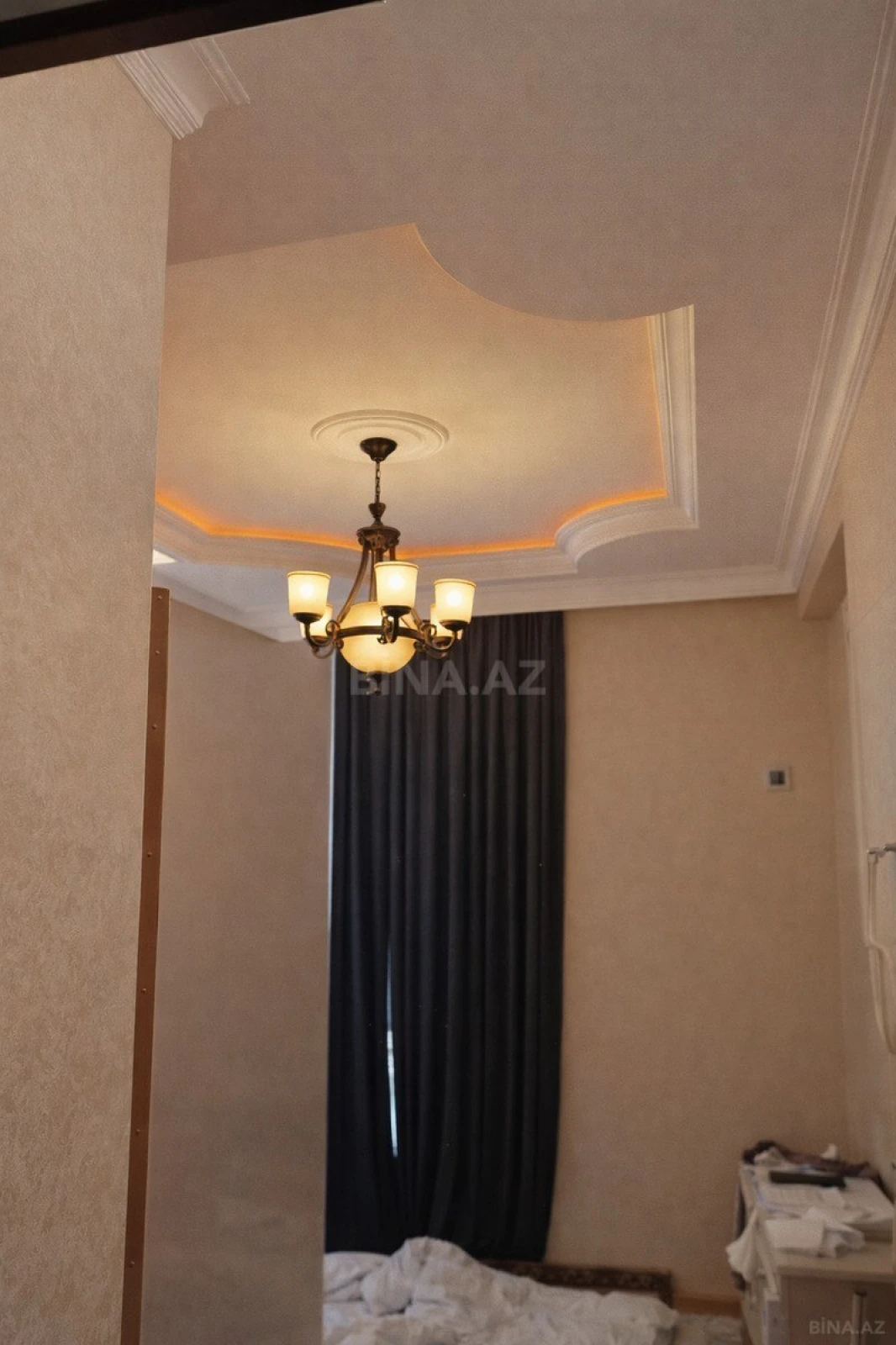 Satılır 3 otaqlı mənzil 90 m²