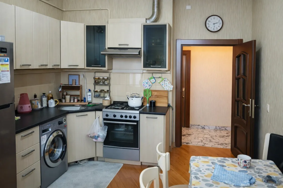 Satılır 3 otaqlı mənzil 90 m²