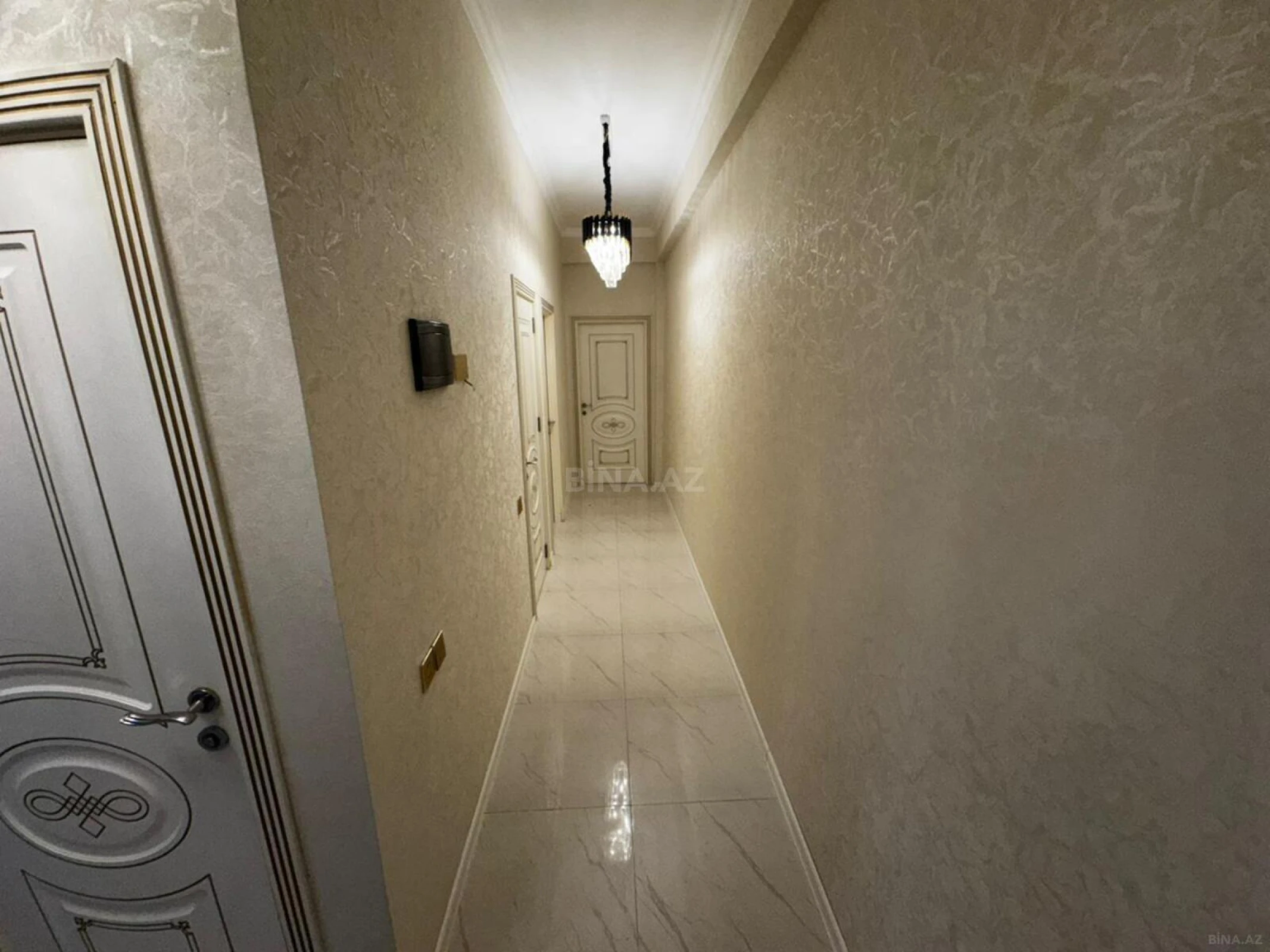 Kirayə verilir 3 otaqlı mənzil 95 m²