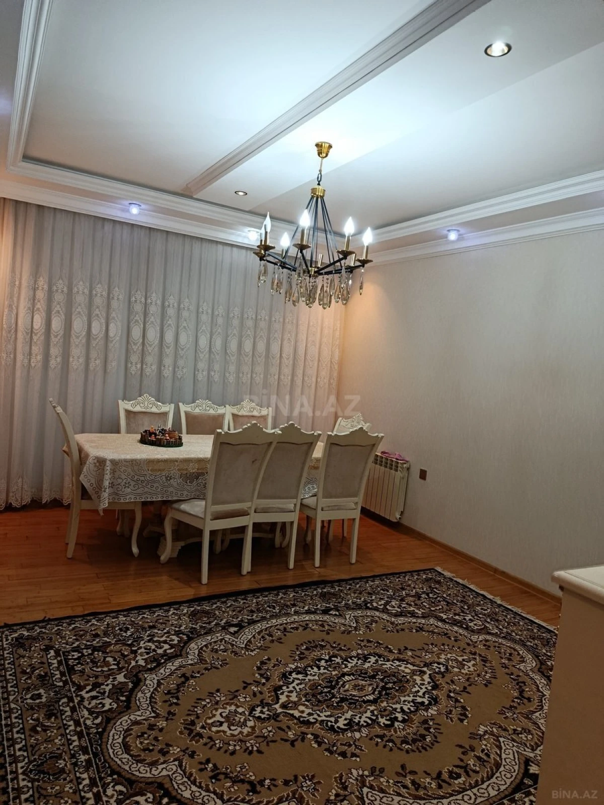 Satılır 4 otaqlı həyət evi 180 m²