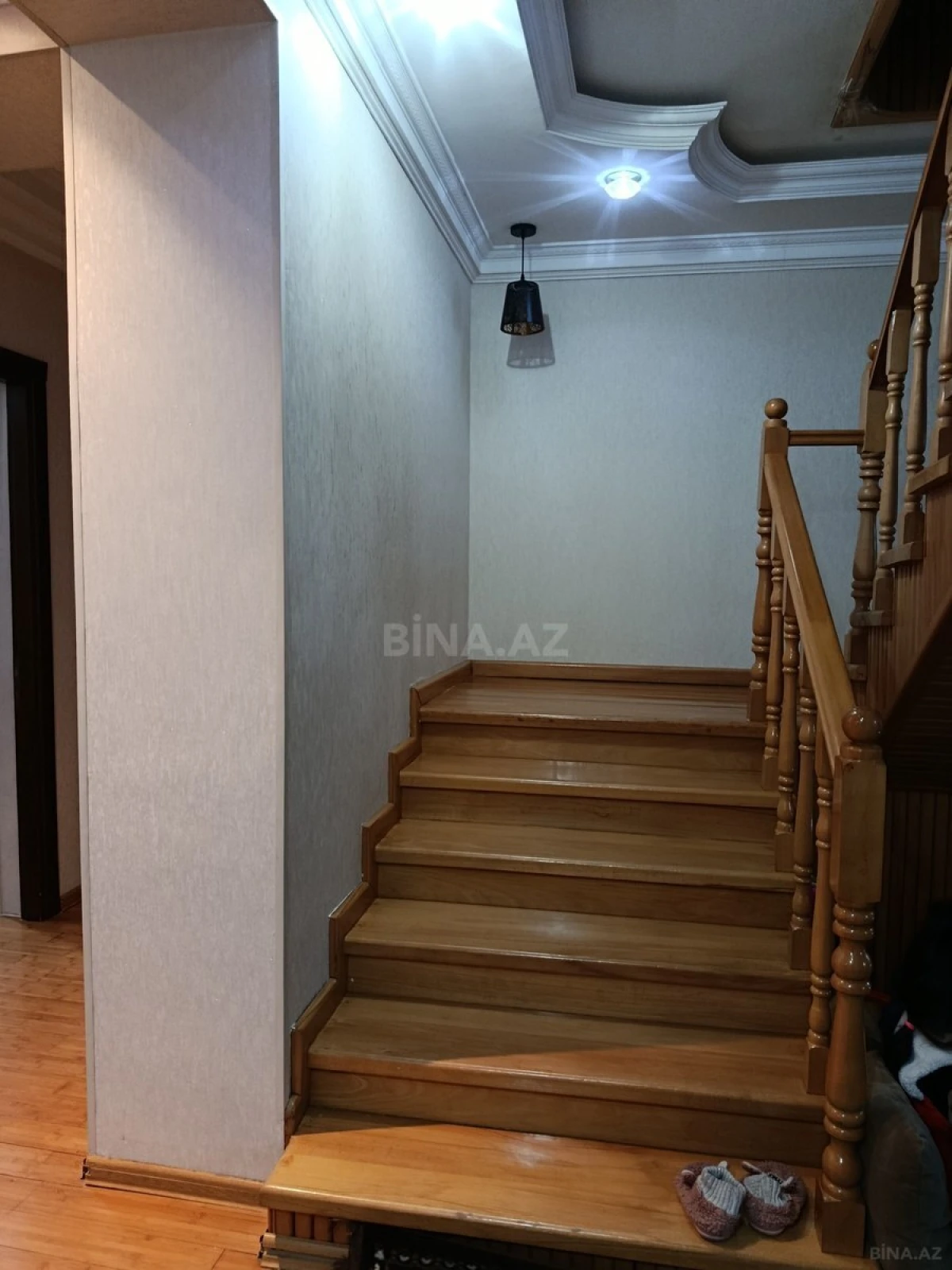 Satılır 4 otaqlı həyət evi 180 m²