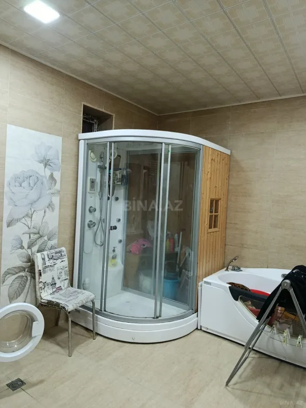 Satılır 4 otaqlı həyət evi 180 m²