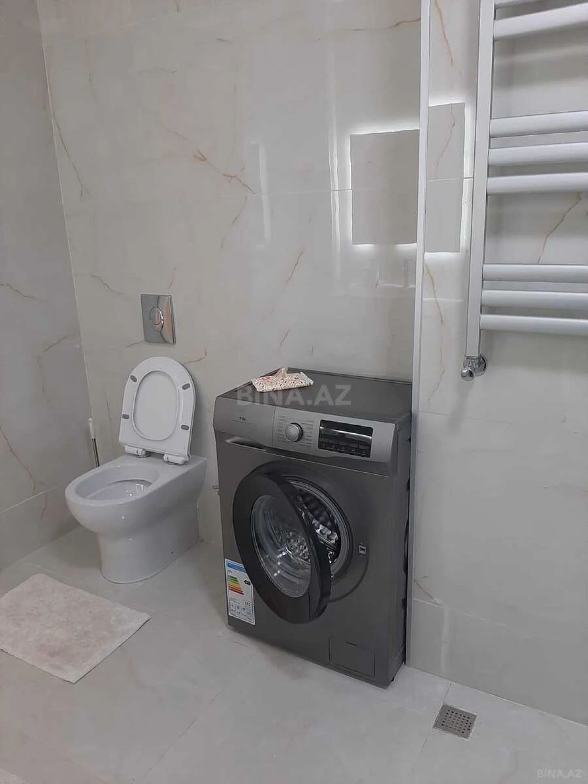 Satılır 3 otaqlı mənzil 112 m²
