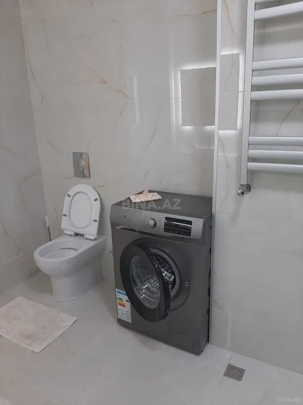 Satılır 3 otaqlı mənzil 112 m²